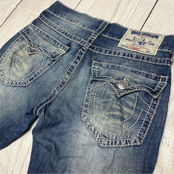 True Religion Denim - True Religion Women’s Distressed Blue Straight Jeans size 31